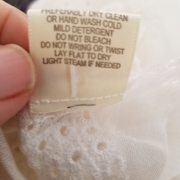 Love Stitch bohemian chic lace blouse - Picture 10 of 10